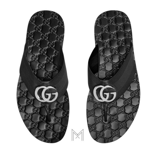Dép Gucci nam Riviera xỏ ngón màu đen logo kim loại màu bạc MGD7