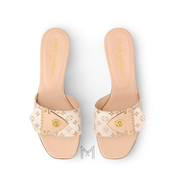 Dép cao gót đế vuông LV Frame Mule màu be hoạ tiết monogram LVD34