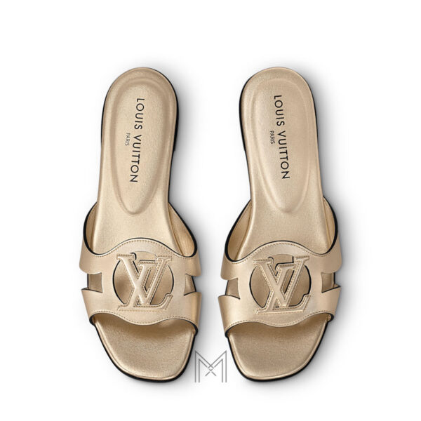Dép quai ngang Louis Vuitton màu vàng ánh kim hàng hiệu LVD7