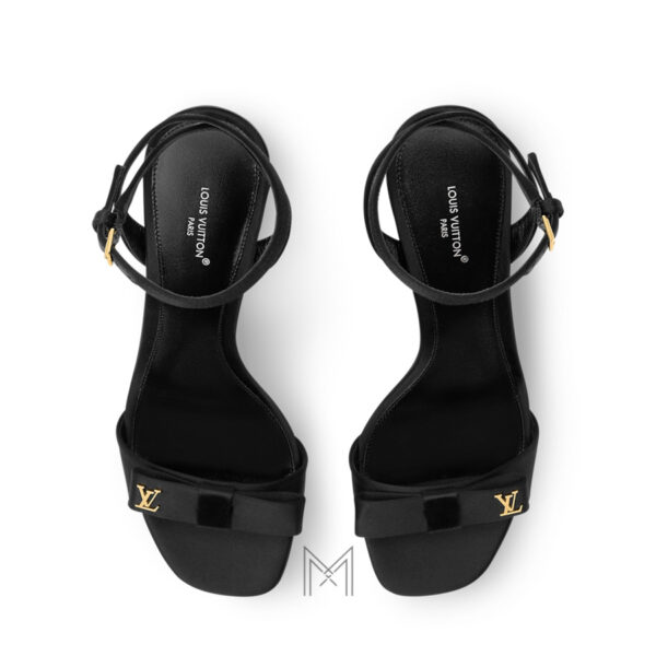 Dép Sandals cao gót Louis Vuitton 6AM Satin màu đen chính hãng LVD67