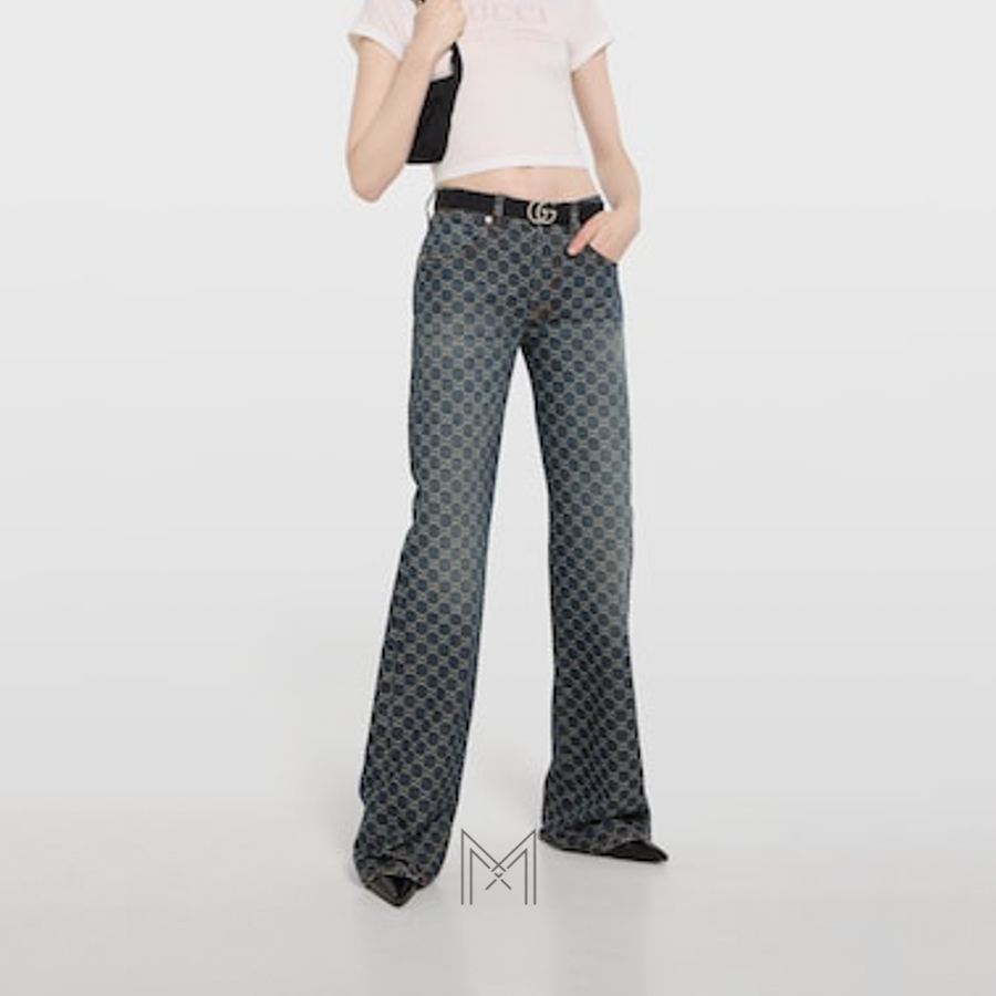 Thắt lưng Gucci màu đen canvas monogram mặt khoá GG bạc GTL100 2026 Thắt lưng Gucci màu đen canvas monogram mặt khoá GG bạc GTL100 2026