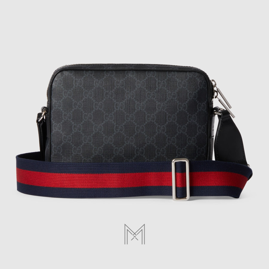 Túi đeo chéo Gucci màu đen hoạ tiết monogram canvas chính hãng TGG38 2026 Túi đeo chéo Gucci màu đen hoạ tiết monogram canvas chính hãng TGG38 2026
