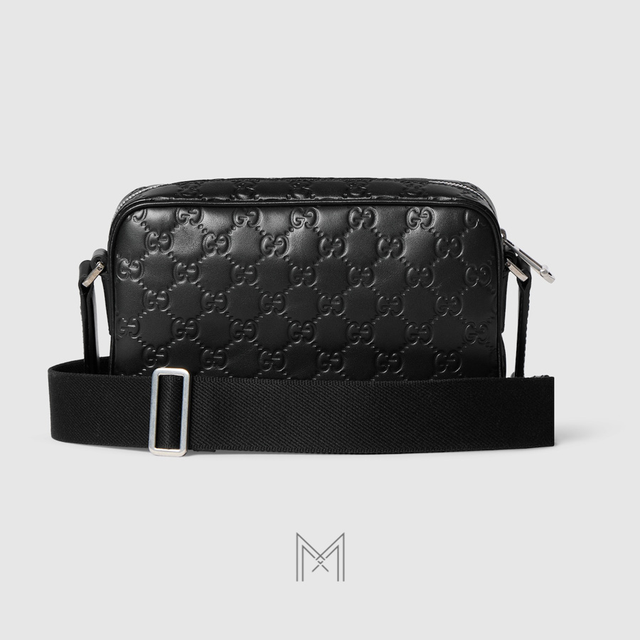 Túi đeo chéo Gucci da màu đen dập nổi GG Supreme authentic TGG46 2026 Túi đeo chéo Gucci da màu đen dập nổi GG Supreme authentic TGG46 2026