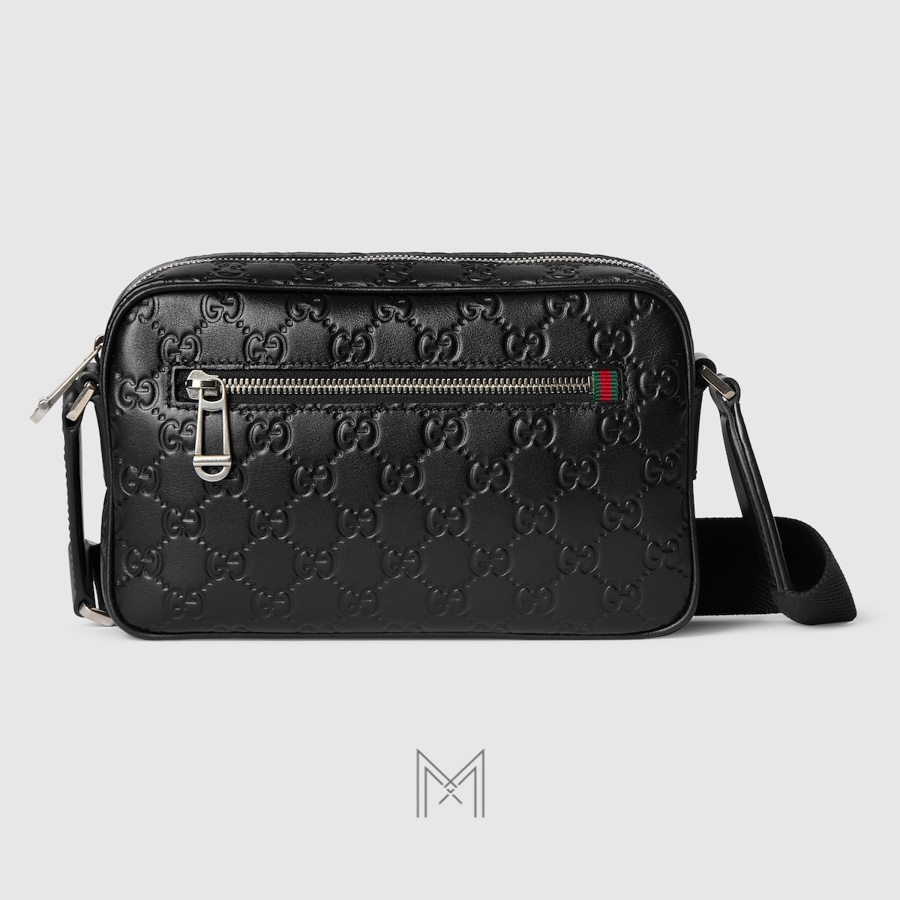 Túi đeo chéo Gucci da màu đen dập nổi GG Supreme authentic TGG46 2026 Túi đeo chéo Gucci da màu đen dập nổi GG Supreme authentic TGG46 2026
