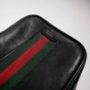 Túi đeo chéo Gucci da màu đen phối dải web xanh đỏ hàng hiệu TGG06 2026
