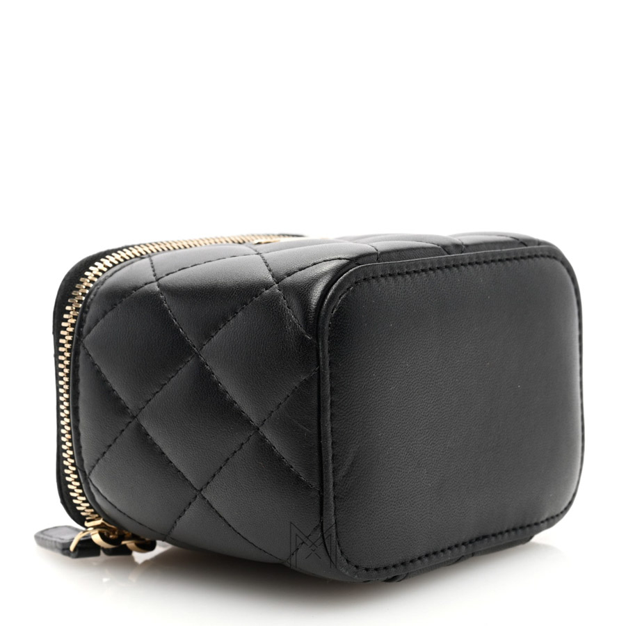 Túi Chanel quai ngọc da cừu màu đen chính hãng TCN17 2026 Túi Chanel quai ngọc da cừu màu đen chính hãng TCN17 2026