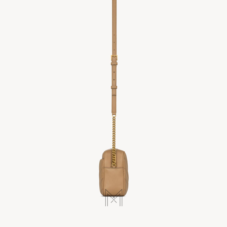 Túi xách đeo chéo YSL Loulou màu be đậm logo vàng authentic MHHY043 2026 Túi xách đeo chéo YSL Loulou màu be đậm logo vàng authentic MHHY043 2026