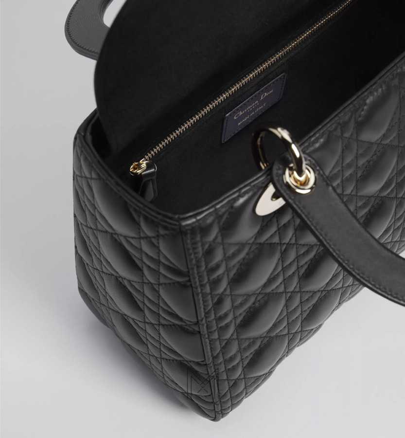Túi Xách Lady Dior 5 Ô Màu Đen Màu Đen Sang Trọng Da Cừu DR017 2026 Túi Xách Lady Dior 5 Ô Màu Đen Màu Đen Sang Trọng Da Cừu DR017 2026