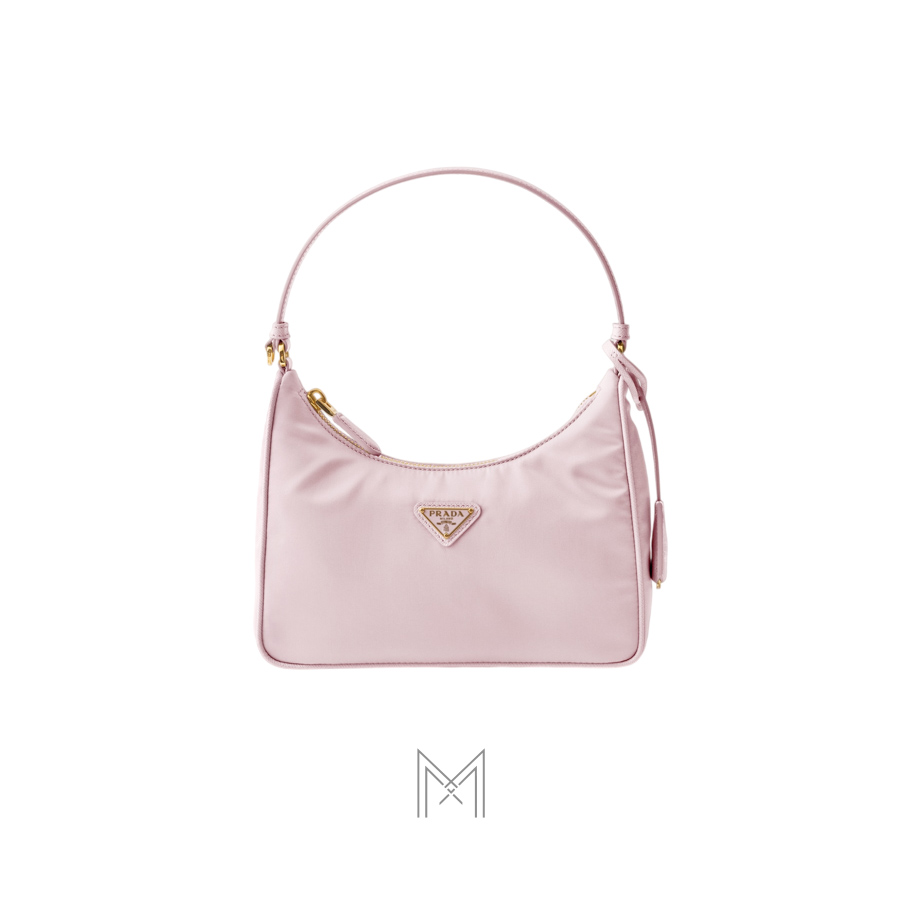 Túi Prada màu hồng kẹp nách logo vàng authentic TPD005 2026 Túi Prada màu hồng kẹp nách logo vàng authentic TPD005 2026
