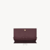 Túi xách cầm tay YSL Kate màu đỏ mận da hạt logo vàng authentic MHHY059 2026 Túi xách cầm tay YSL Kate màu đỏ mận da hạt logo vàng authentic MHHY059 2026