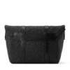 Túi Đeo Chéo Nam LV Christopher Messenger Màu Đen Da Bê Sần Monogram Auth MN098 2026