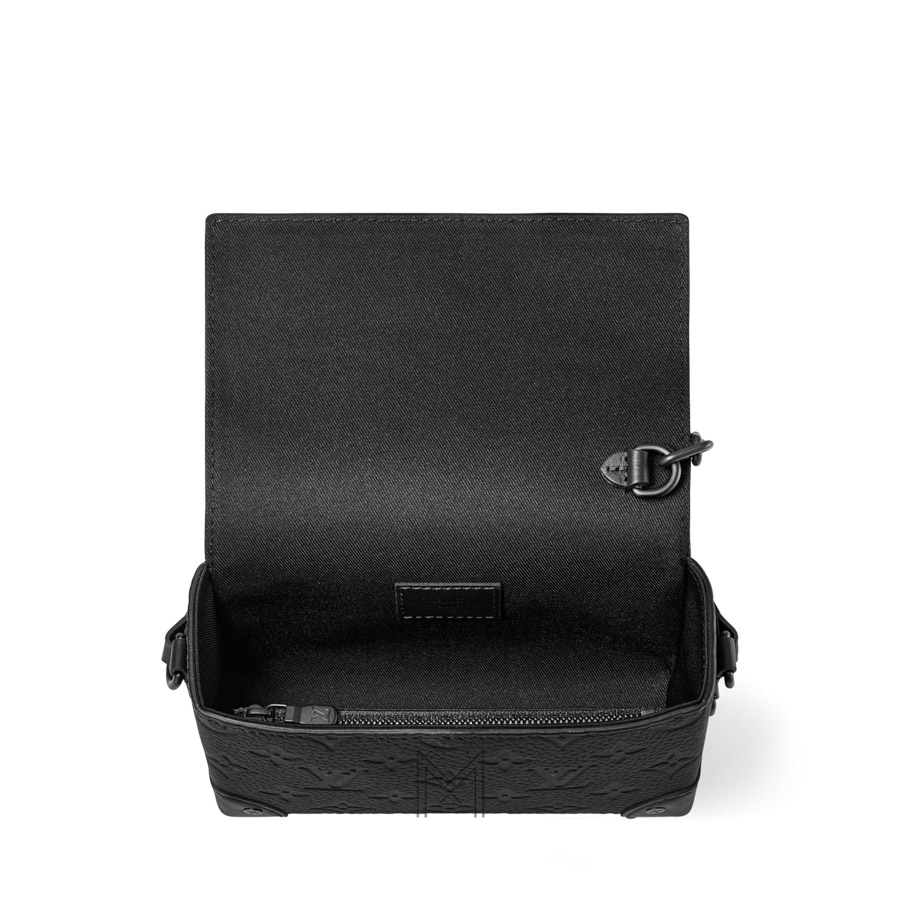 Túi Đeo Chéo Nam Louis Vuitton Steamer Đen Monogram Da Sần Chính Hãng MN020 2026 Túi Đeo Chéo Nam Louis Vuitton Steamer Đen Monogram Da Sần Chính Hãng MN020 2026