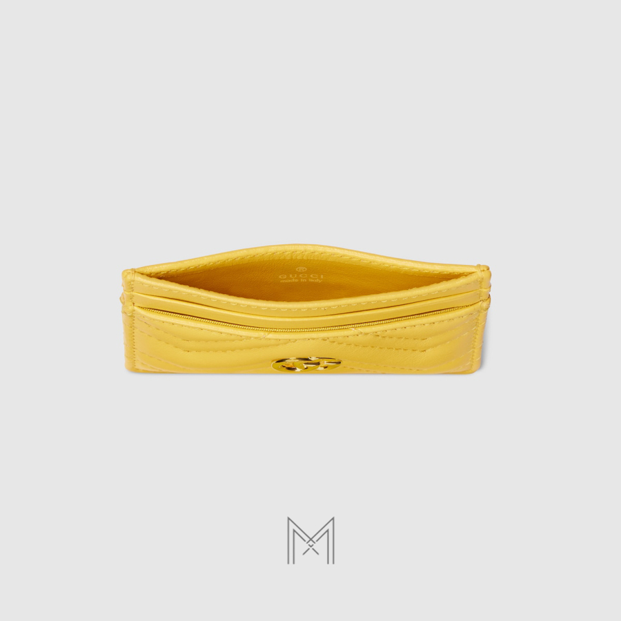 Ví ngắn Gucci da nappa matelassé chevron màu vàng MVG92 2026 Ví ngắn Gucci da nappa matelassé chevron màu vàng MVG92 2026
