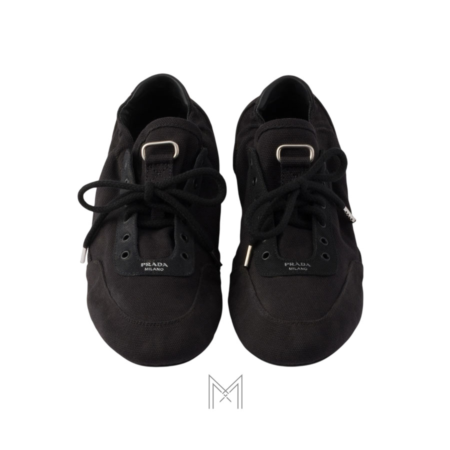 Giày đế bệt Prada Collapse Canvas màu đen chính hãng MHNP120 2026 Giày đế bệt Prada Collapse Canvas màu đen chính hãng MHNP120 2026