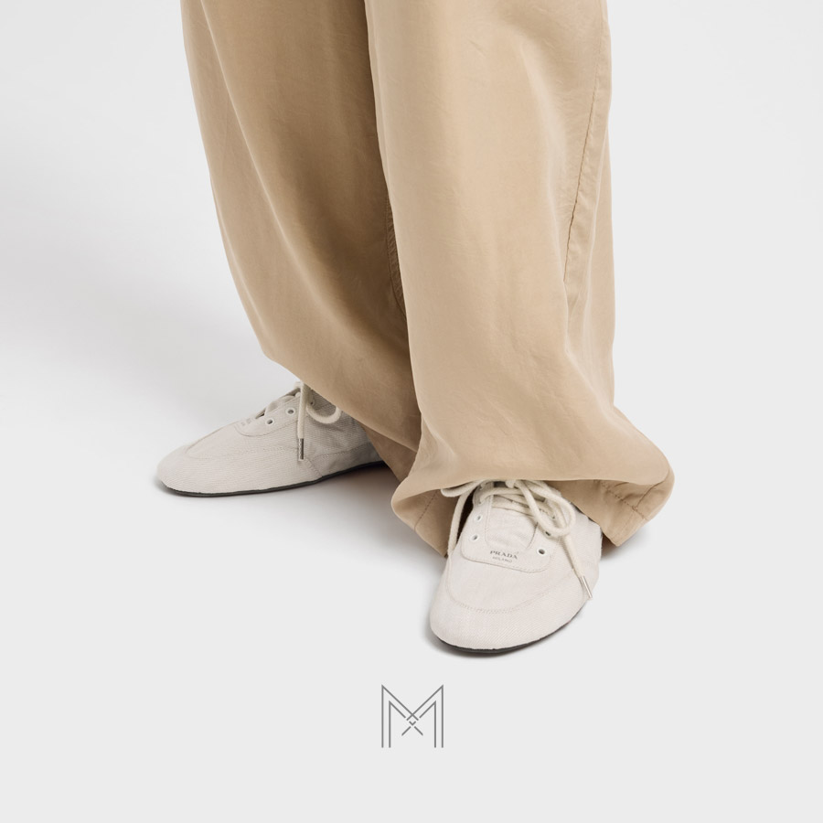 Giày đế bệt Prada Collapse Canvas màu trắng chính hãng MHNP121 2026 Giày đế bệt Prada Collapse Canvas màu trắng chính hãng MHNP121 2026
