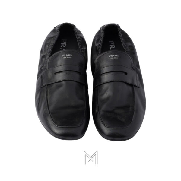 Giày Moca Prada Shuffle Antiqued leather màu đen chính hãng MHNP073