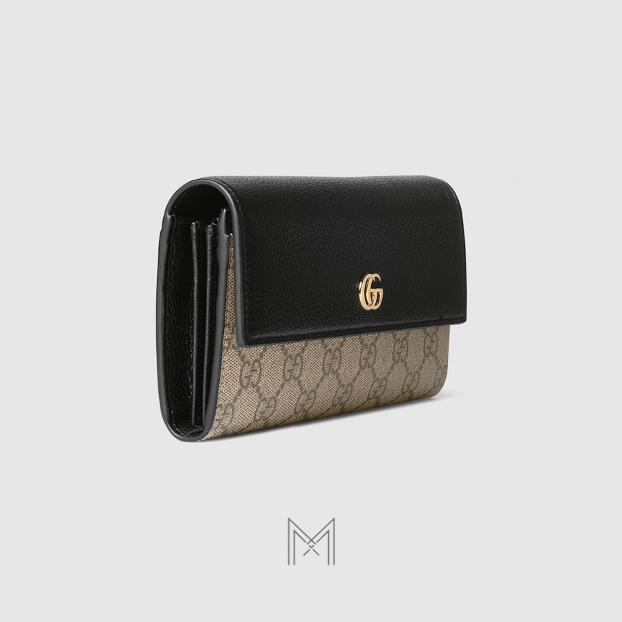 Ví da dài Gucci phối màu hoạ tiết GG Supreme hàng hiệu MVG62 2026 Ví da dài Gucci phối màu hoạ tiết GG Supreme hàng hiệu MVG62 2026