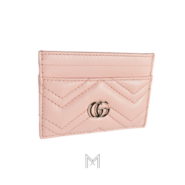 Ví da đựng thẻ Gucci màu hồng logo GG kim loại màu vàng authentic MVG88