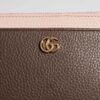 Ví Gucci màu nâu phối hồng da sần chính hãng MVG101 2026 Ví Gucci màu nâu phối hồng da sần chính hãng MVG101 2026