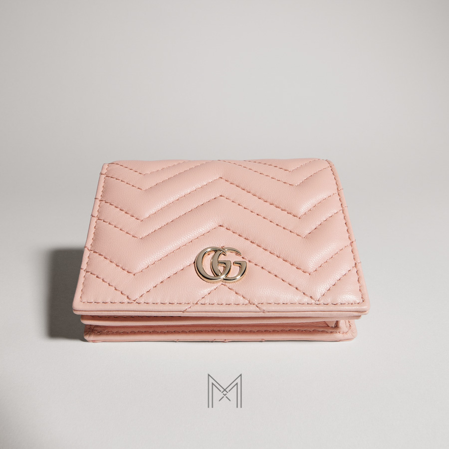 Ví nữ Gucci Marmont da nappa matelassé chevron màu hồng MVG110 2026 Ví nữ Gucci Marmont da nappa matelassé chevron màu hồng MVG110 2026