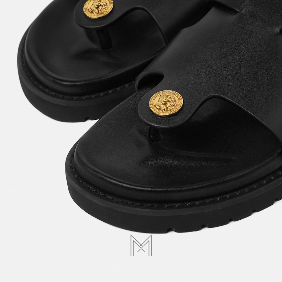 Dép quai ngang Versace màu đen chính hãng MGV045 2026 Dép quai ngang Versace màu đen chính hãng MGV045 2026
