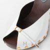 Dép cao gót Versace Sassi Patent Clogs 105mm màu trắng MDV56 2026 Dép cao gót Versace Sassi Patent Clogs 105mm màu trắng MDV56 2026