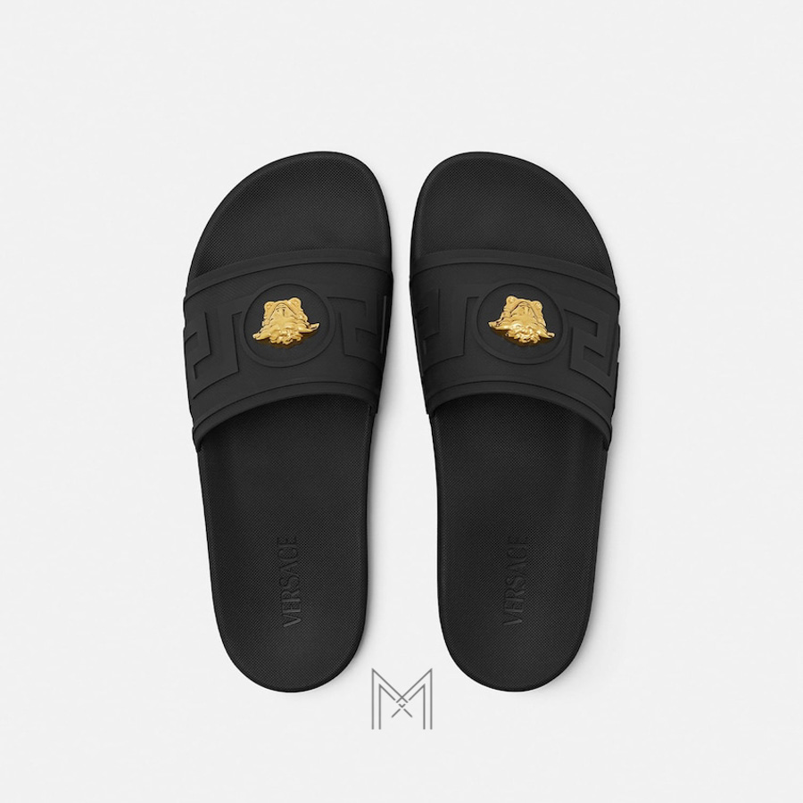 Dép quai ngang Versace La Medusa màu đen chính hãng MGV005 2026 Dép quai ngang Versace La Medusa màu đen chính hãng MGV005 2026