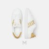 Giày thể thao Versace màu trắng hoạ tiết Greca vàng MGV035 2026 Giày thể thao Versace màu trắng hoạ tiết Greca vàng MGV035 2026