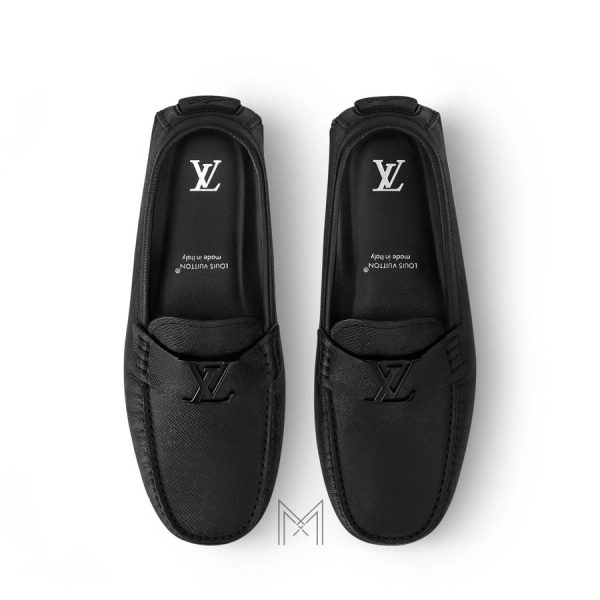 Giày lười nam Louis Vuitton màu đen logo LV đen chính hãng MHGL037