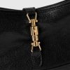Túi đeo vai Gucci Jackie Slim màu đen da sần khóa vàng authentic MHTG101 2026 Túi đeo vai Gucci Jackie Slim màu đen da sần khóa vàng authentic MHTG101 2026