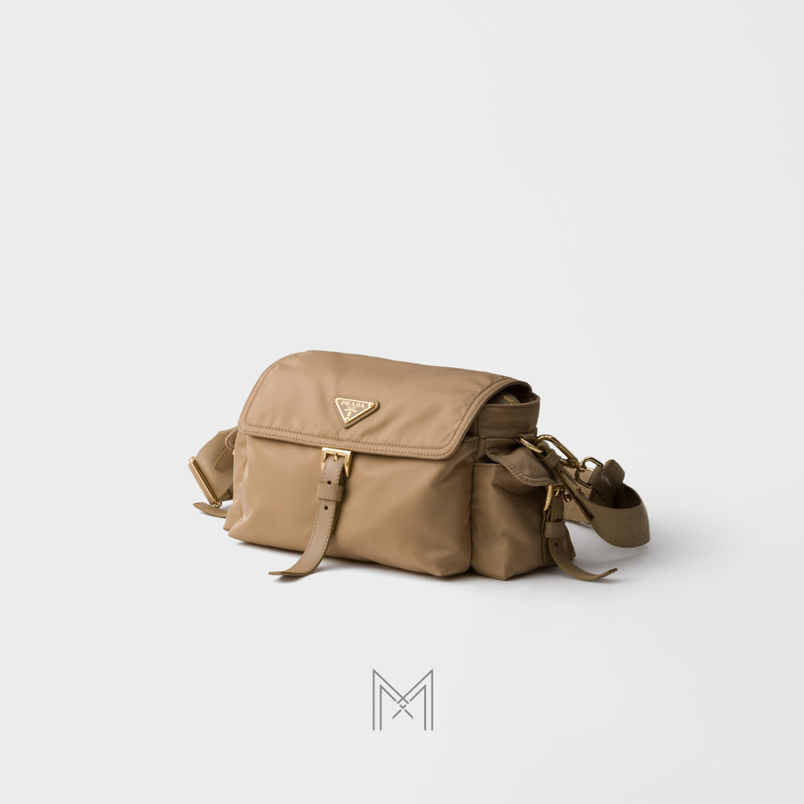 Túi xách đeo chéo Prada Explore màu nâu pastel authentic MHTP073 2026 Túi xách đeo chéo Prada Explore màu nâu pastel authentic MHTP073 2026