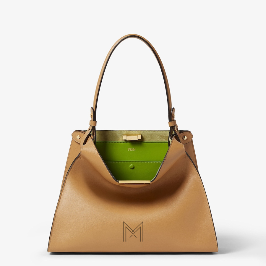 Túi xách da Fendi Way màu nâu nội thất xanh lá MHH094 2026 Túi xách da Fendi Way màu nâu nội thất xanh lá MHH094 2026