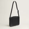 Túi đeo chéo Hermes Etriviere Messenger màu đen da bê Evergrain MTH082 2026