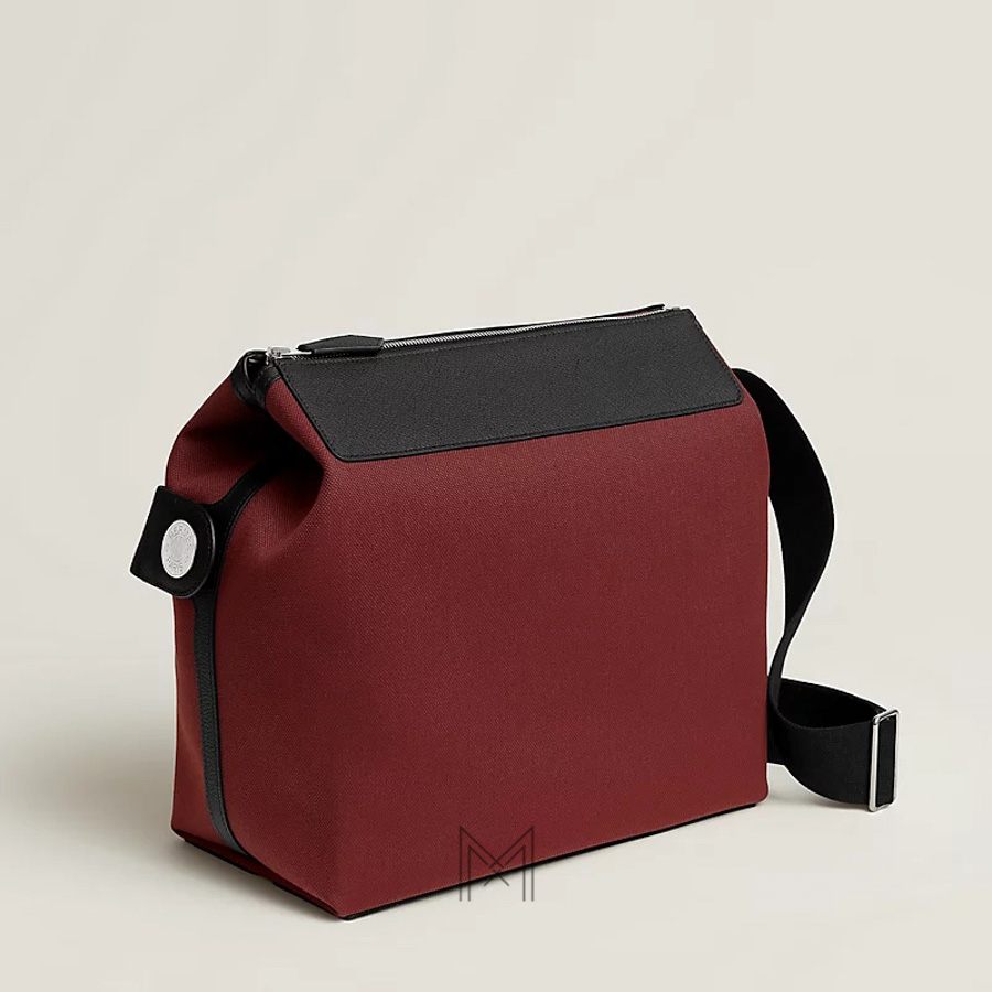 Túi đeo chéo Hermes R.M.S 12H màu đỏ quai đen chính hãng MTH069 2026 Túi đeo chéo Hermes R.M.S 12H màu đỏ quai đen chính hãng MTH069 2026