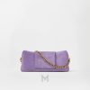Túi xách cầm tay có dây xích màu tím Versace Vivian da lộn MTV176 2026 Túi xách cầm tay có dây xích màu tím Versace Vivian da lộn MTV176 2026