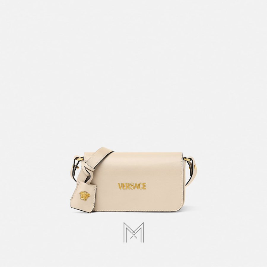 Túi đeo chéo mini Versace Tag Nappa màu be authentic MTV024 2026 Túi đeo chéo mini Versace Tag Nappa màu be authentic MTV024 2026
