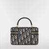 Túi Xách Đeo Chéo Dior 30 Montaigne Mini Vanity Case Blue Dior Oblique Jacquard JTT025 2026 Túi Xách Đeo Chéo Dior 30 Montaigne Mini Vanity Case Blue Dior Oblique Jacquard JTT025 2026