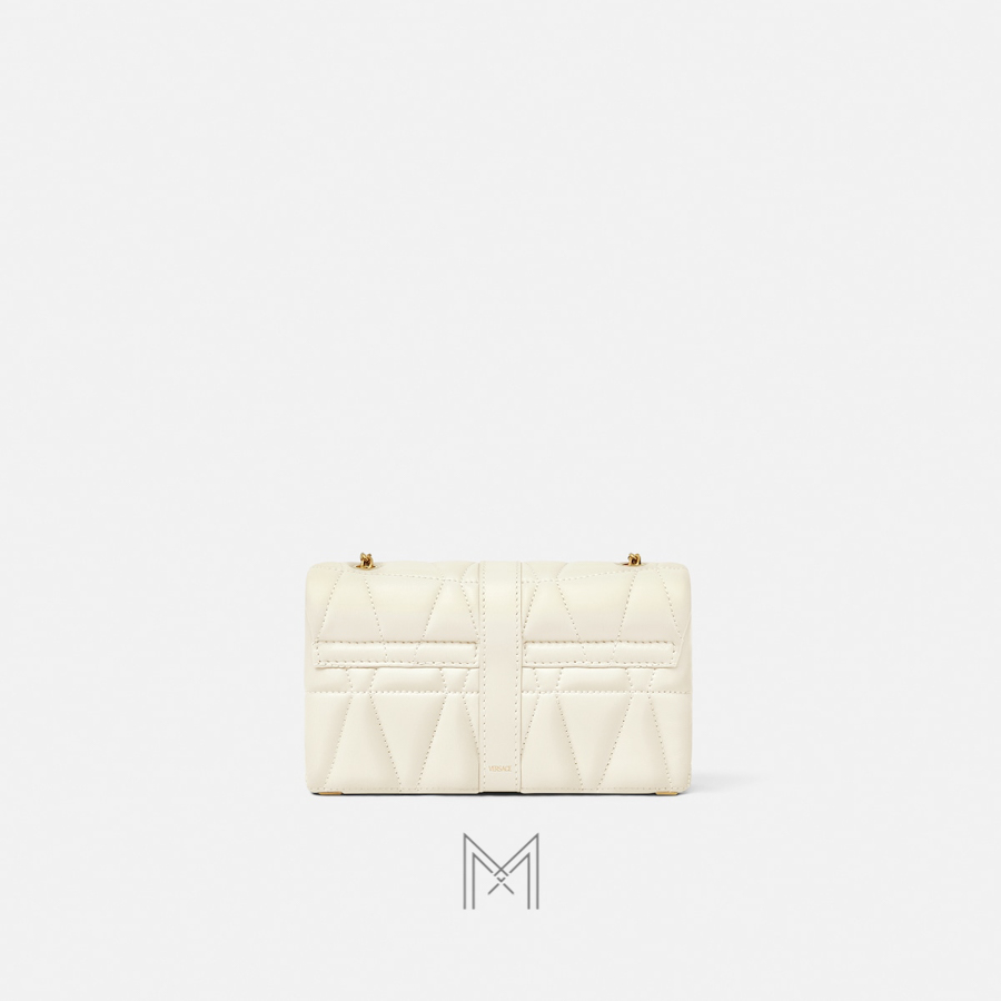 Túi xách Versace màu trắng kem da Nappa chần bông authentic MTV061 2026 Túi xách Versace màu trắng kem da Nappa chần bông authentic MTV061 2026