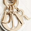 Túi Xách Đeo Chéo Dior Lady D-Joy Micro Bag Latte Patent Cannage Calfskin JTT020 2026 Túi Xách Đeo Chéo Dior Lady D-Joy Micro Bag Latte Patent Cannage Calfskin JTT020 2026