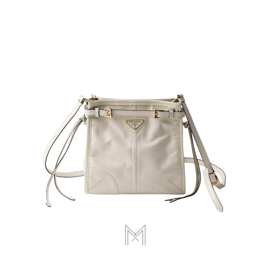 Túi xách đeo chéo Prada Bonnie màu trắng logo vàng chính hãng MHTP085 2026 Túi xách đeo chéo Prada Bonnie màu trắng logo vàng chính hãng MHTP085 2026