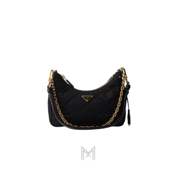 Túi đeo vai Prada Re-Edition màu đen dây xích vàng chính hãng MHTP091