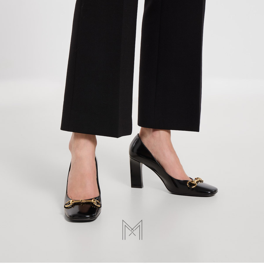 Giày cao gót Gucci màu đen khóa vàng authentic MHGG035 2026 Giày cao gót Gucci màu đen khóa vàng authentic MHGG035 2026