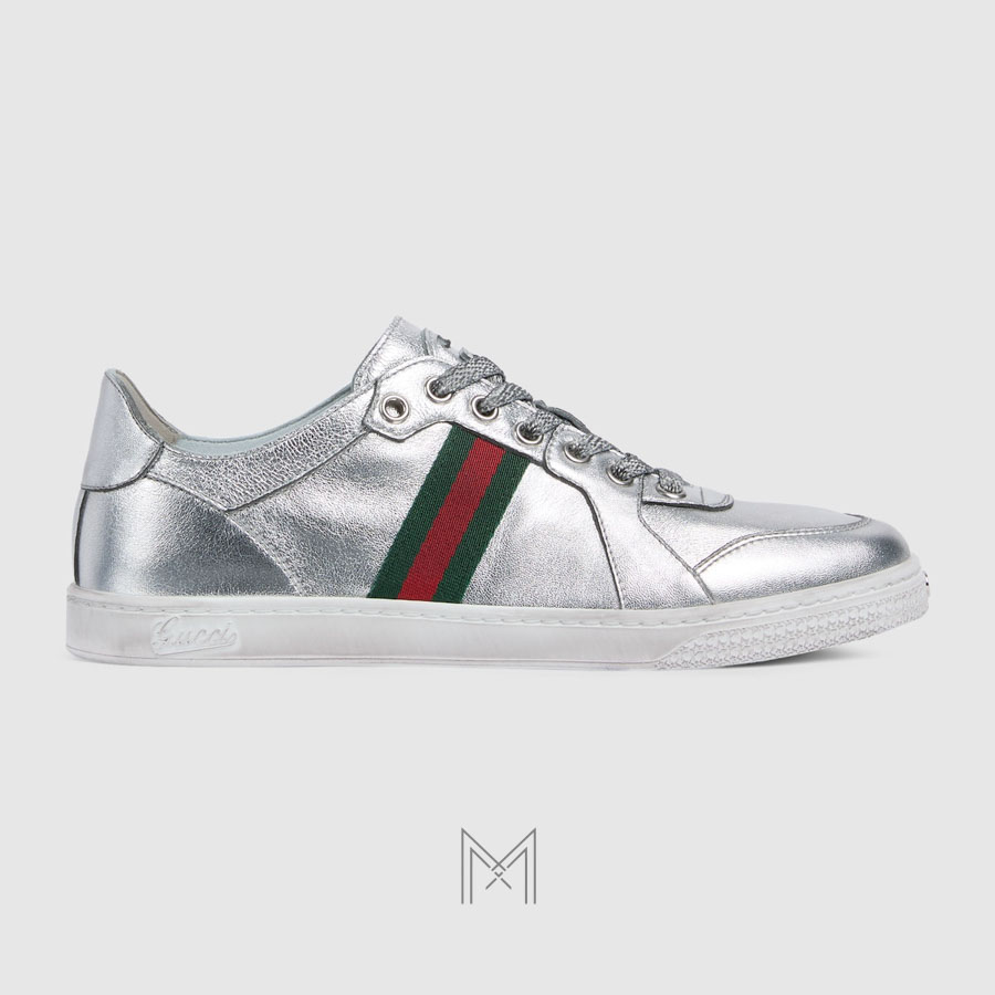 Giày thể thao Gucci màu bạc phối dải web chính hãng MHGG010 2026 Giày thể thao Gucci màu bạc phối dải web chính hãng MHGG010 2026