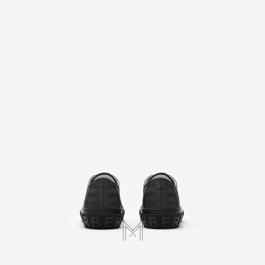 Giày thể thao cổ thấp Burberry màu đen chính hãng MHGB005 2026 Giày thể thao cổ thấp Burberry màu đen chính hãng MHGB005 2026
