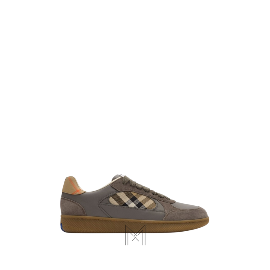Giày thể thao thấp cổ Burberry màu xám tro phối nâu chính hãng MHGB019 2026 Giày thể thao thấp cổ Burberry màu xám tro phối nâu chính hãng MHGB019 2026