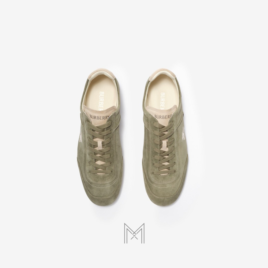 Sneaker Burberry màu xanh lá họa tiết kỹ sĩ chính hãng MHGB032 2026 Sneaker Burberry màu xanh lá họa tiết kỹ sĩ chính hãng MHGB032 2026