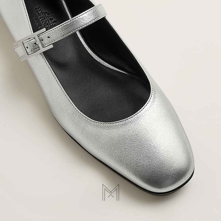 Giày búp bê Hermes Jane authentic màu bạc MHGH060 2026 Giày búp bê Hermes Jane authentic màu bạc MHGH060 2026