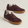 Sneaker Hermes Jet màu đỏ mận phối da lộn chính hãng MHGH031 2026 Sneaker Hermes Jet màu đỏ mận phối da lộn chính hãng MHGH031 2026