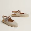 Giày búp bê Hermes Menorca màu be da lộn chính hãng MHGH039 2026 Giày búp bê Hermes Menorca màu be da lộn chính hãng MHGH039 2026