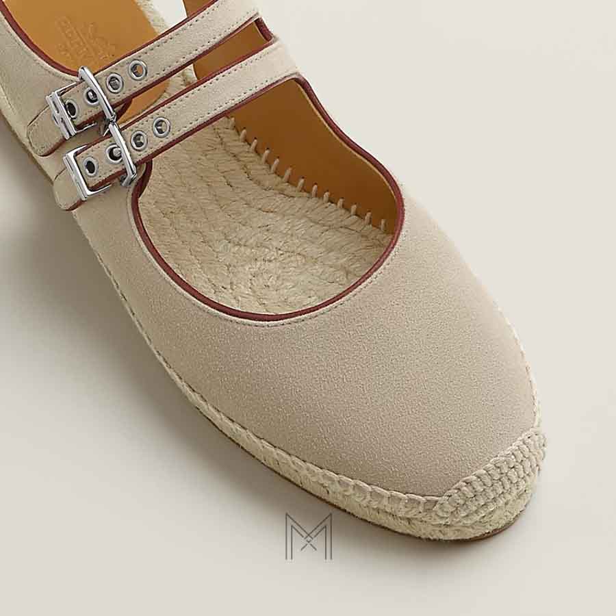 Giày búp bê Hermes Menorca màu be da lộn chính hãng MHGH039 2026 Giày búp bê Hermes Menorca màu be da lộn chính hãng MHGH039 2026